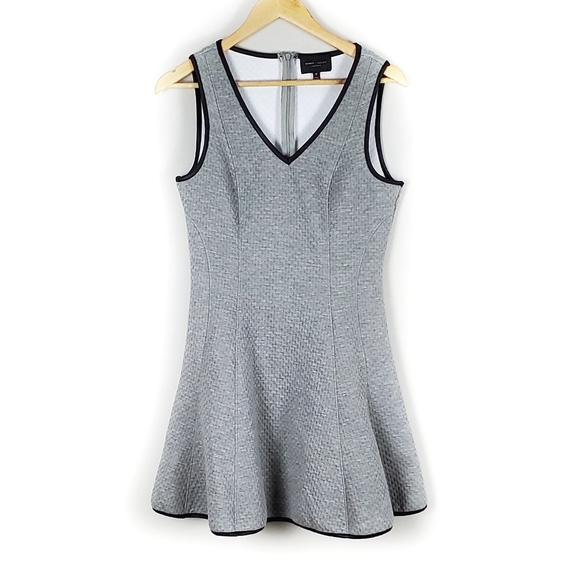 Romeo + Juliet Couture Grey Textured Dress Size M - Picture 1 of 5